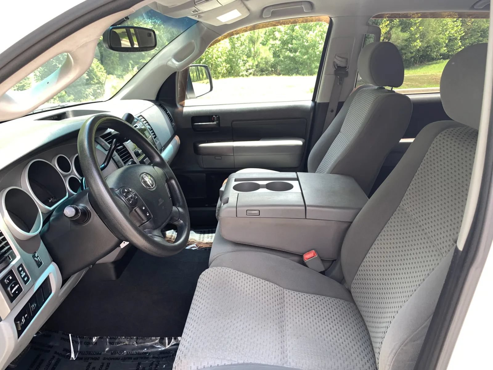 Used 2013 Toyota Tundra 2WD CrewMax w/ Tow Pkg image 26