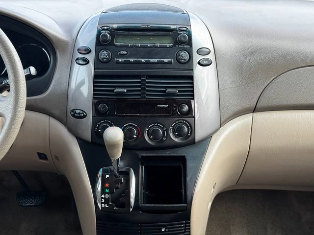 Used 2008 Toyota Sienna CE image 22