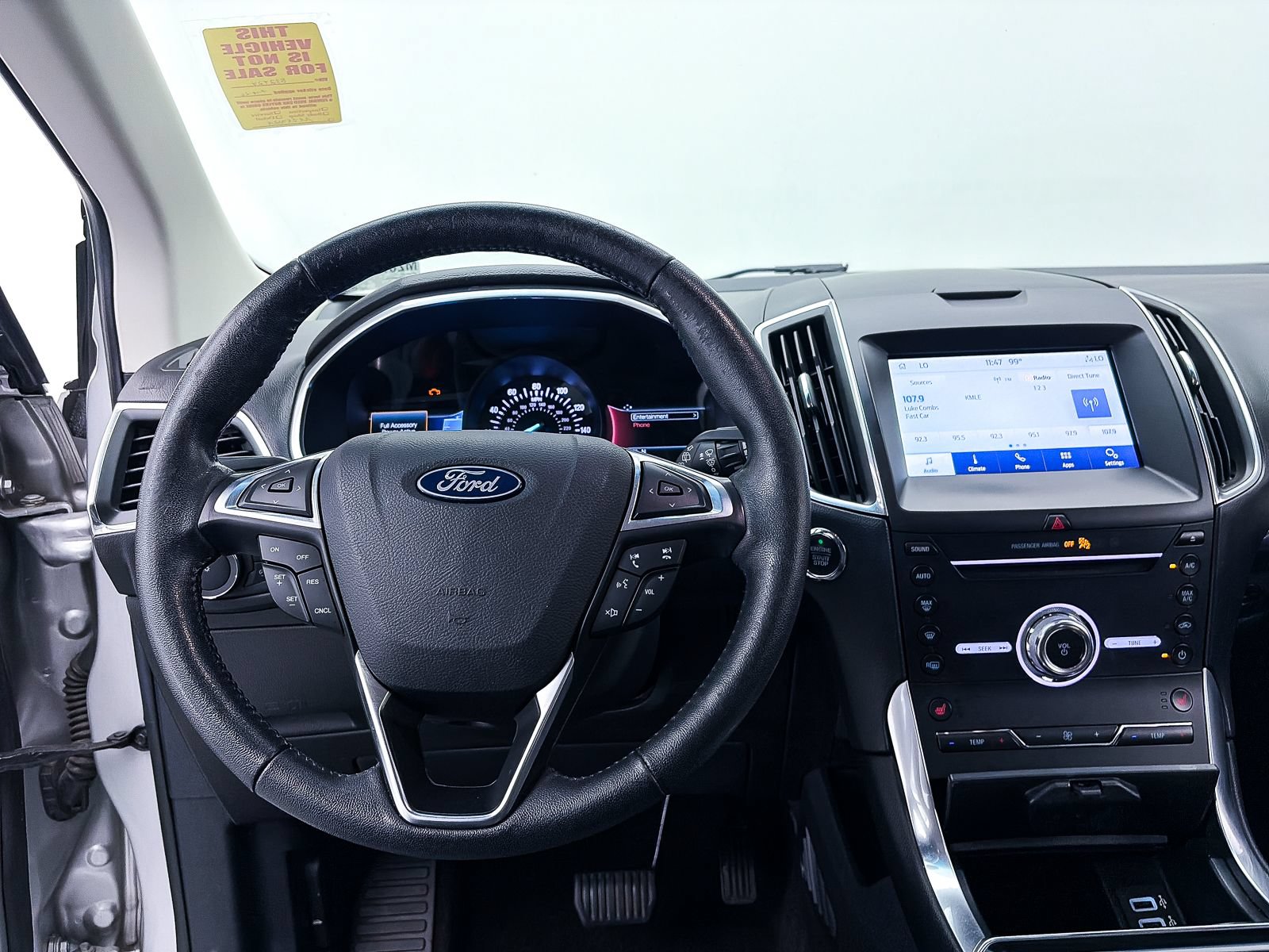 Used 2019 Ford Edge Titanium FWD image 6