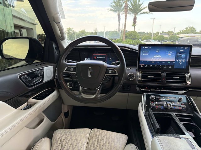Certified 2023 Lincoln Navigator L Black Label AWD/4WD image 23