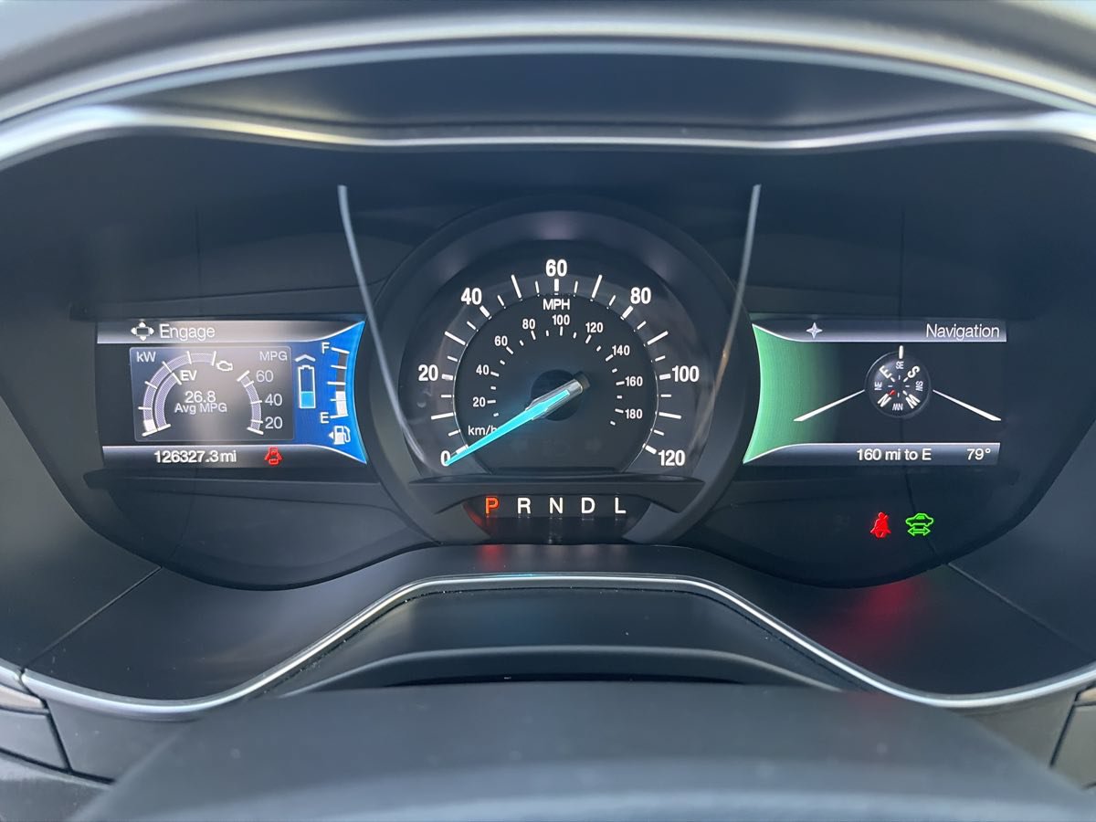 Used 2015 Ford Fusion SE w/ Equipment Group 502A FWD image 34