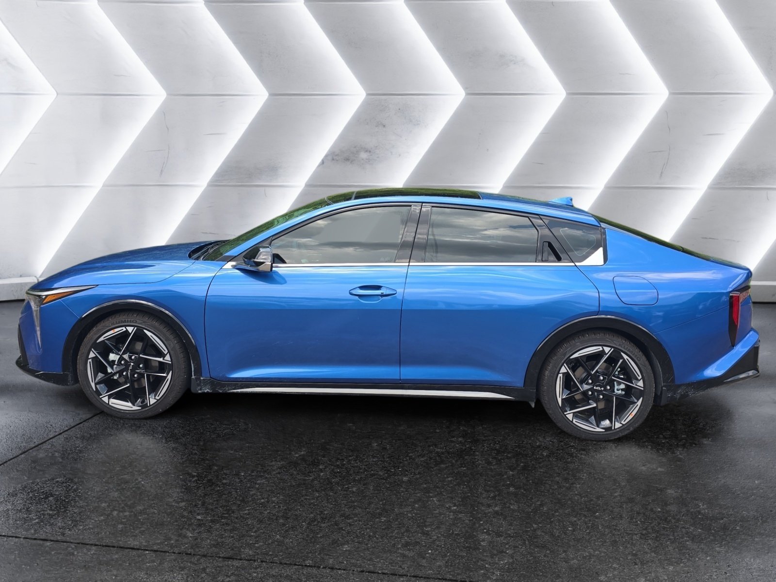 New 2026 Kia K4 GT-Line FWD image 2