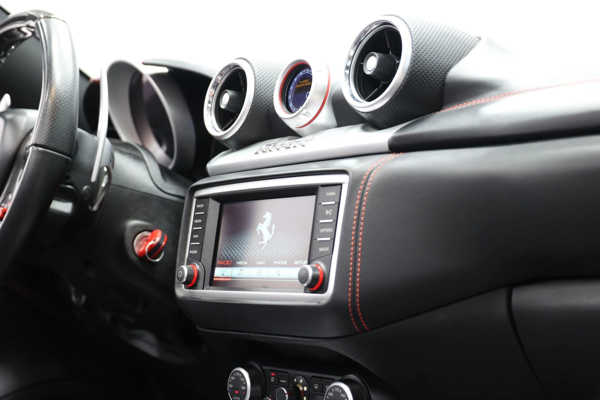 Used 2017 Ferrari California T RWD image 83