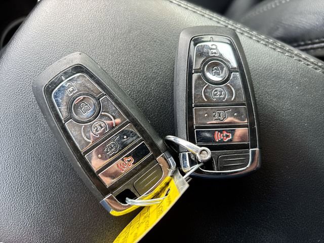 Used 2021 Lincoln Nautilus Reserve w/ Monochromatic Package image 30