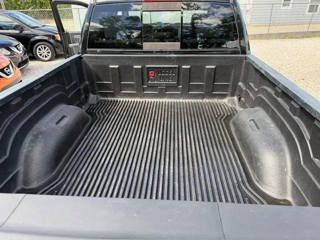 Used 2017 RAM 2500 SLT image 19