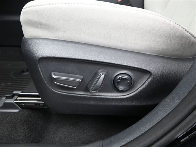 New 2026 Toyota Grand Highlander Limited image 10