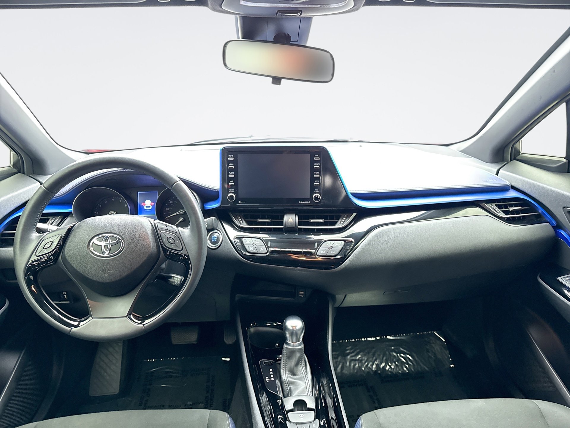 Used 2021 Toyota C-HR XLE image 14