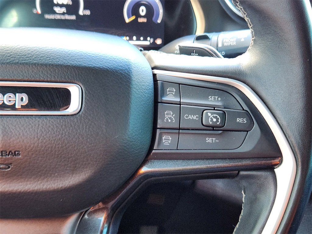 Used 2022 Jeep Grand Cherokee L Altitude image 21