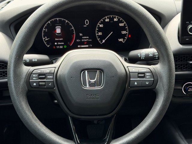 Used 2025 Honda HR-V LX image 15