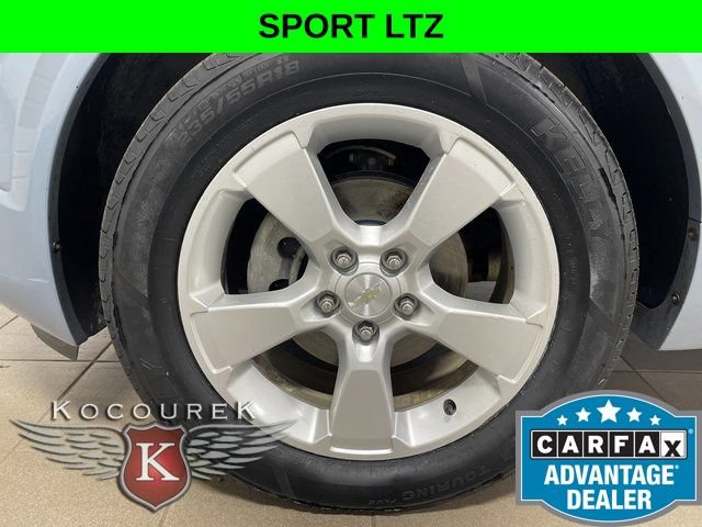 Used 2013 Chevrolet Captiva Sport LTZ FWD image 7