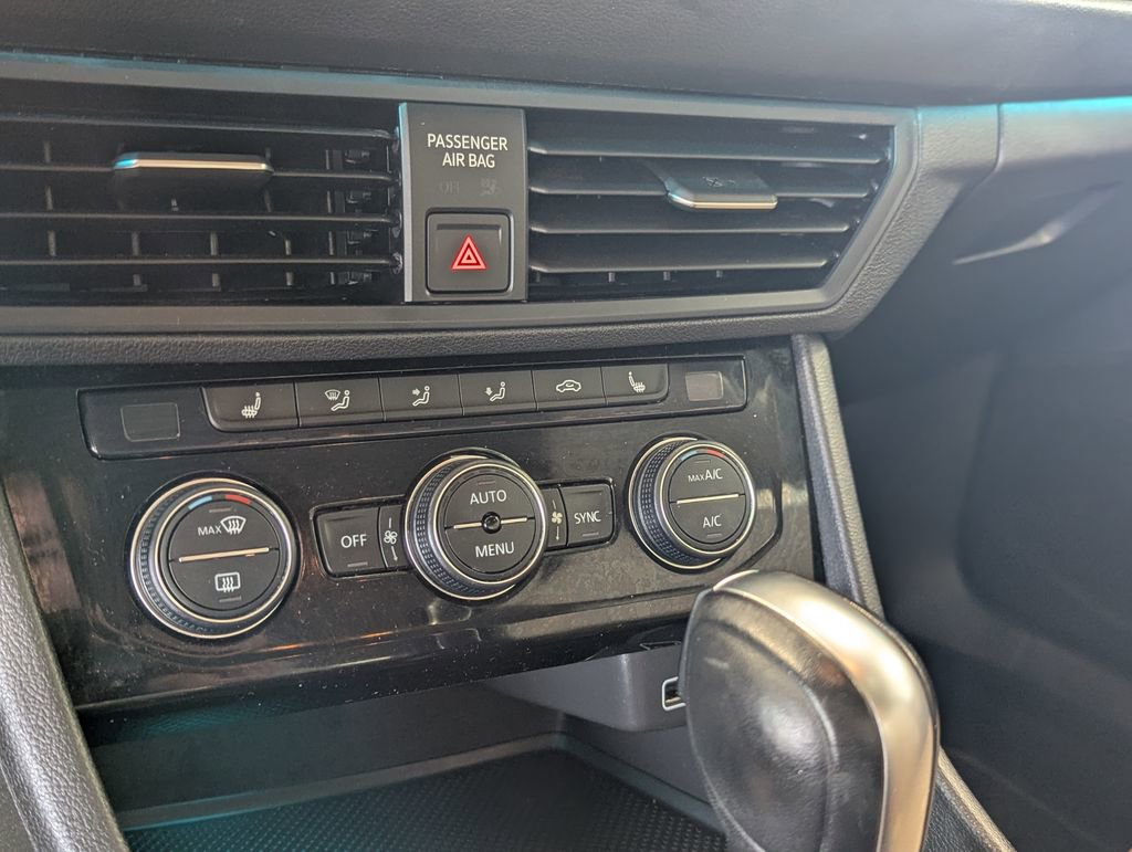 Used 2019 Volkswagen Jetta SEL image 20