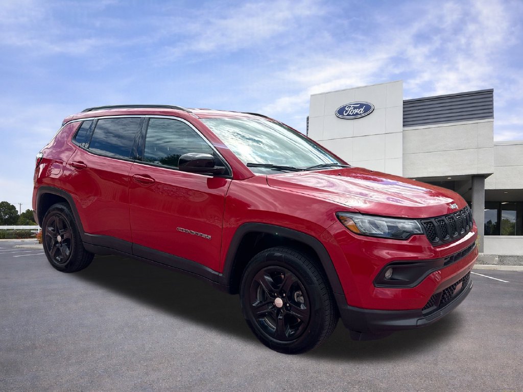 Used 2023 Jeep Compass Latitude
