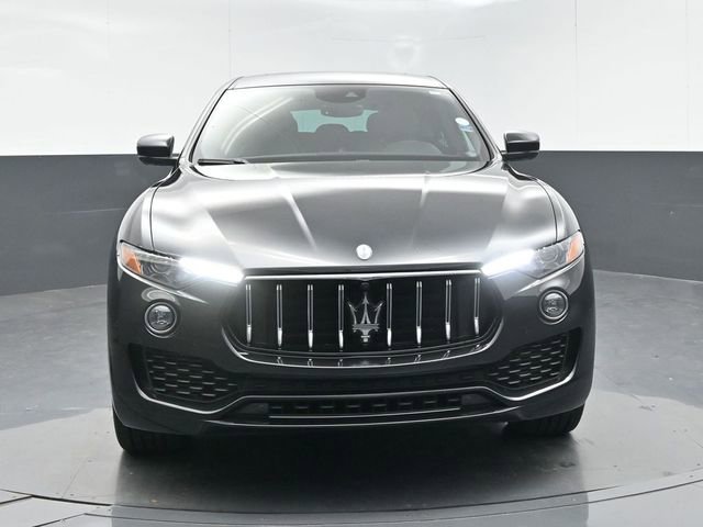 Used 2023 Maserati Levante GT AWD/4WD image 3