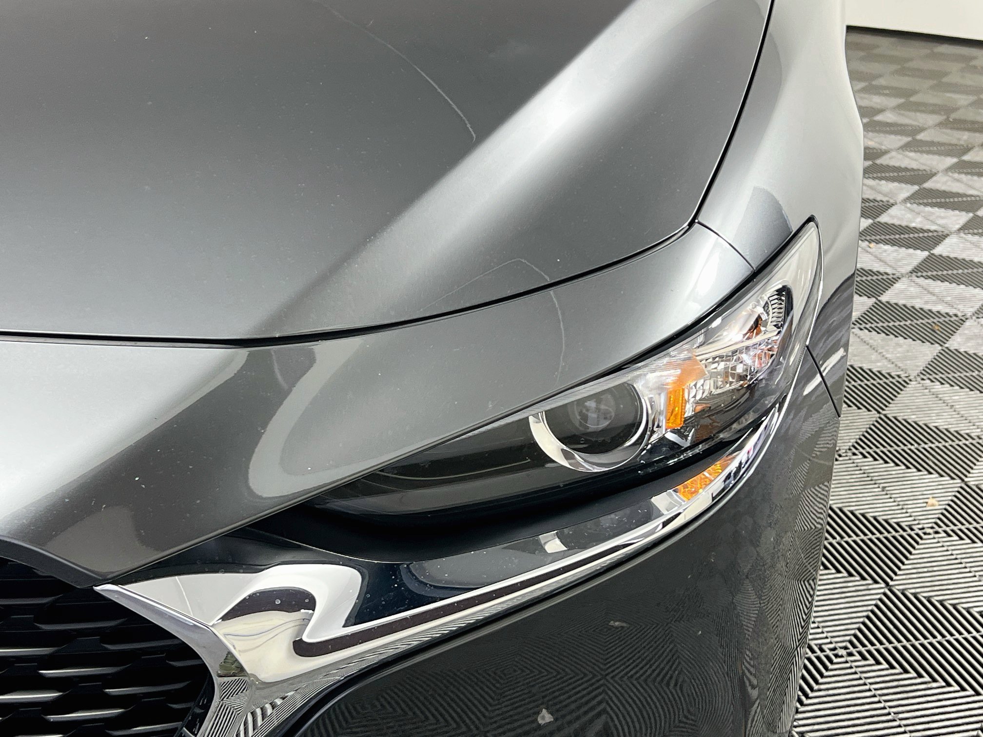 Used 2024 MAZDA MAZDA3 s FWD image 11
