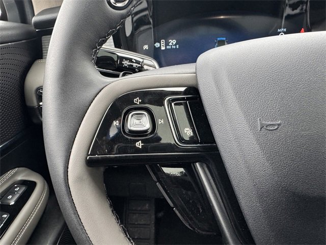 New 2026 Lincoln Corsair Premiere image 25