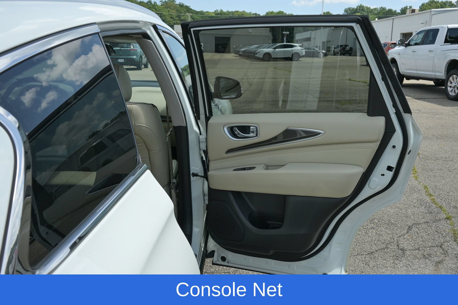 Used 2020 INFINITI QX60 Luxe w/ Essential Package AWD/4WD image 41