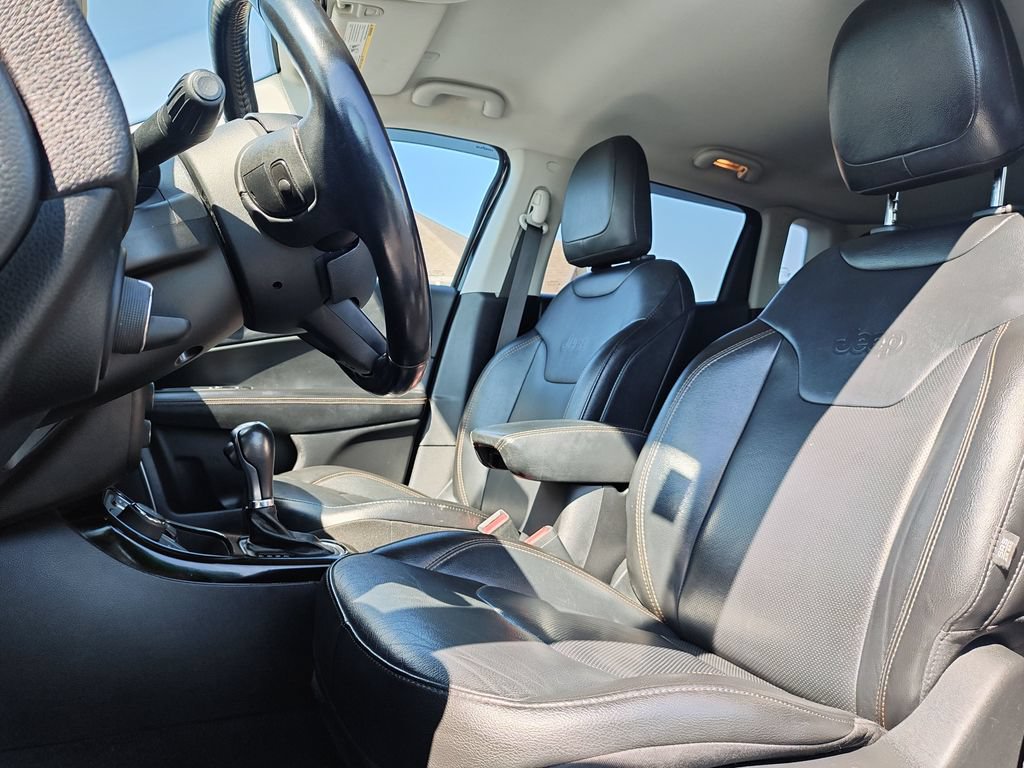 Used 2020 Jeep Compass Limited AWD/4WD image 14