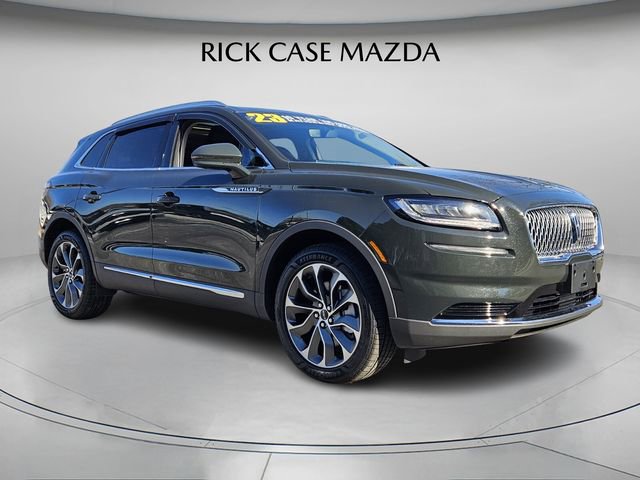 Used 2023 Lincoln Nautilus Reserve w/ Luxury Package image 9