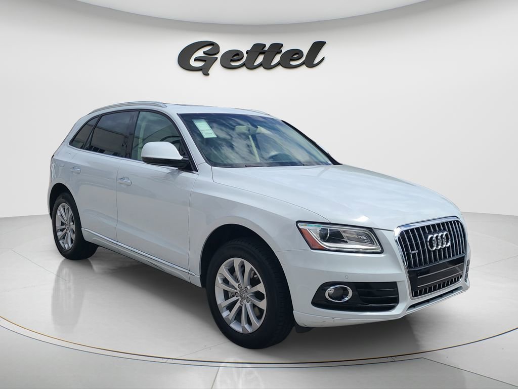 Used 2016 Audi Q5 2.0T Premium Plus w/ Technology Package image 2