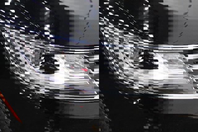 Used 2017 Lincoln MKC Reserve image 29