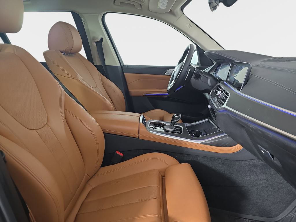 Used 2022 BMW X7 xDrive40i w/ Premium Package AWD/4WD image 10