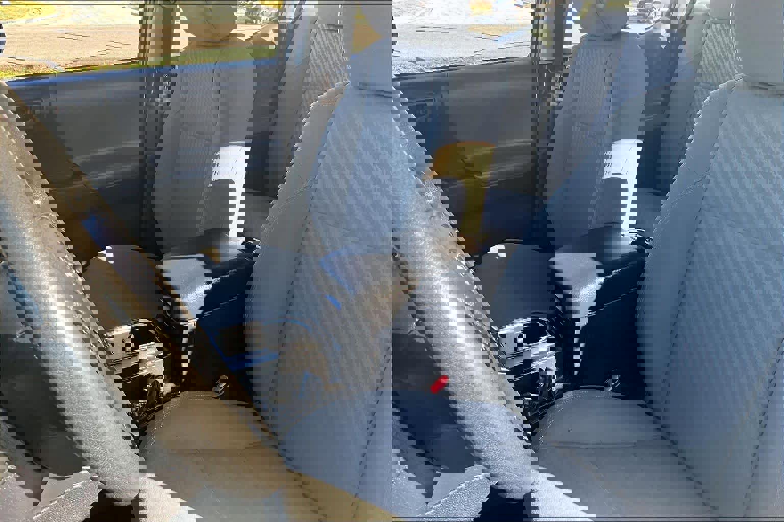 Used 2023 Toyota Tacoma SR image 8