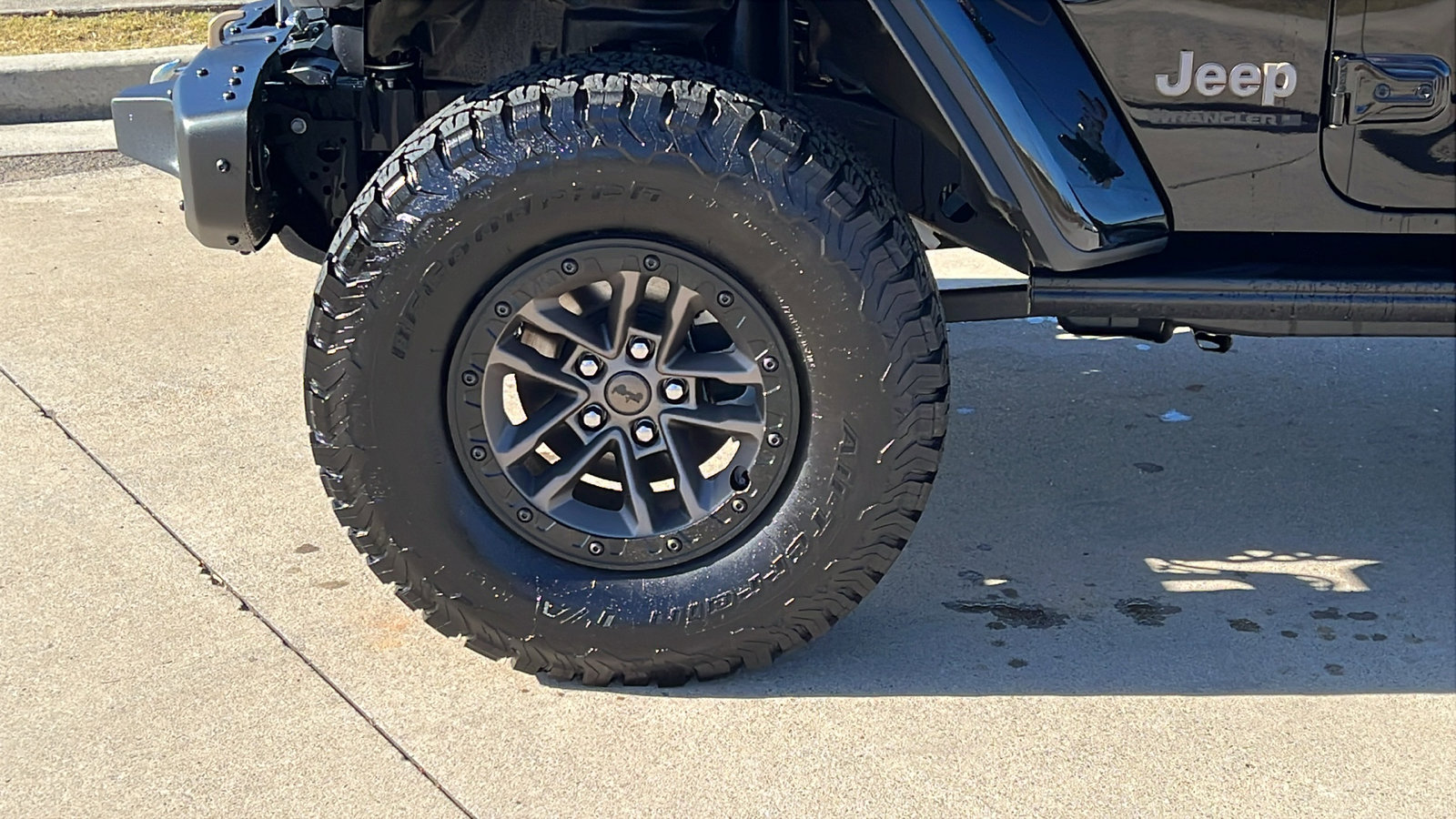 New 2025 Jeep Wrangler Unlimited Rubicon 392 image 12