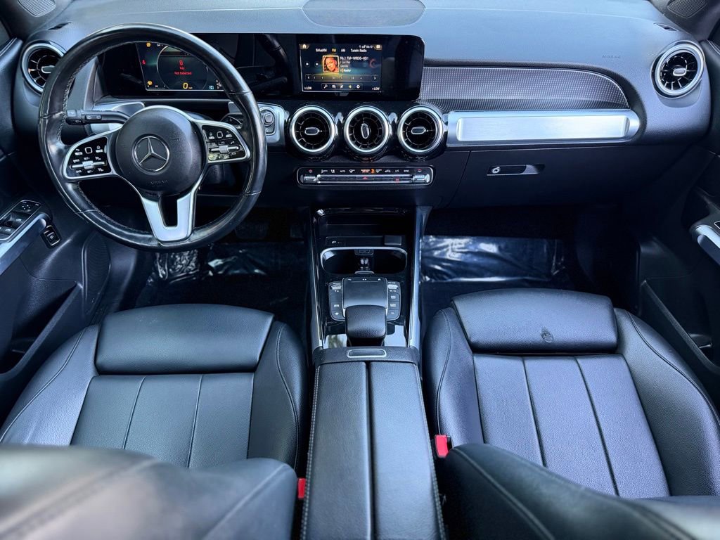 Used 2023 Mercedes-Benz GLB 250 4MATIC image 39