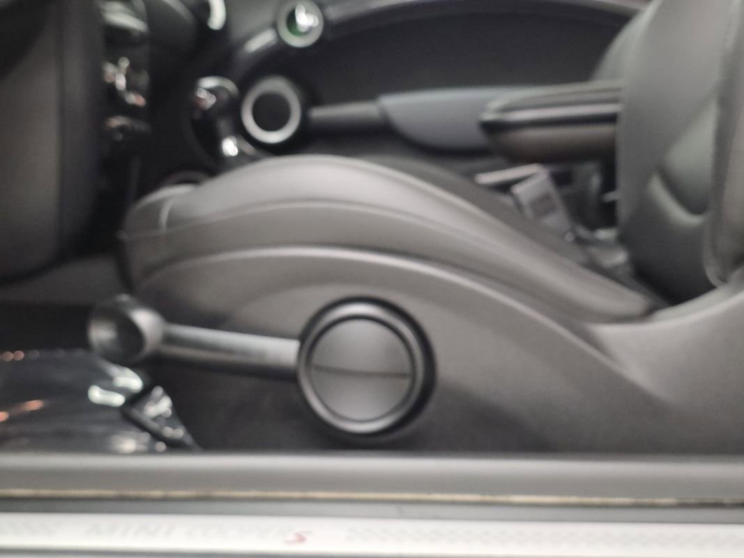 Used 2012 MINI Cooper S image 30