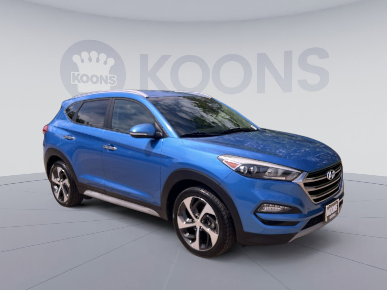Used 2018 Hyundai Tucson Limited w/ Cargo Package FWD image 2