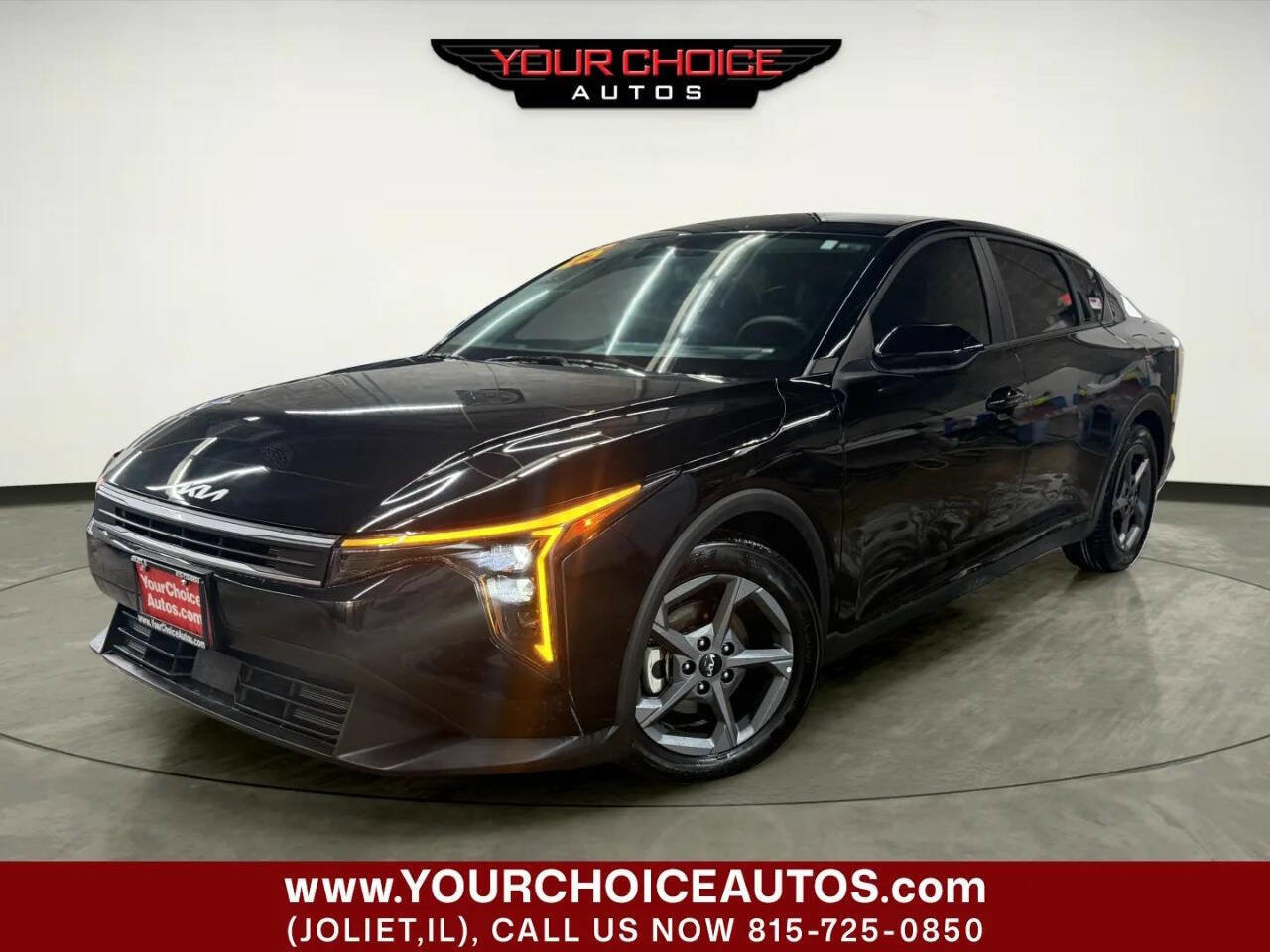 Used 2025 Kia K4 image 1