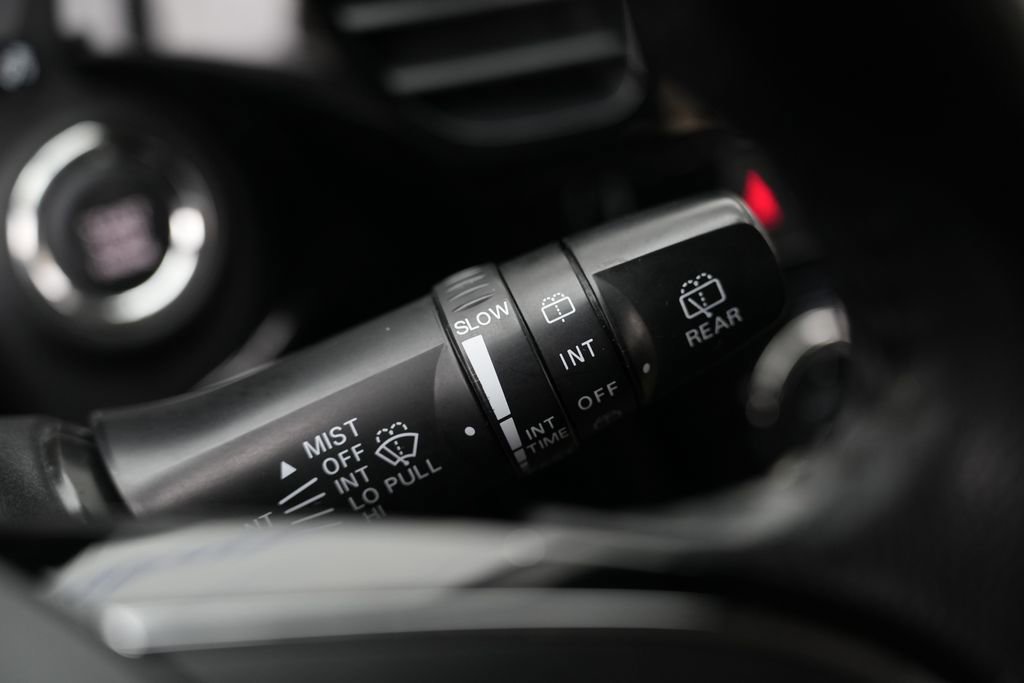 Used 2016 Mitsubishi Outlander SE AWD/4WD image 47
