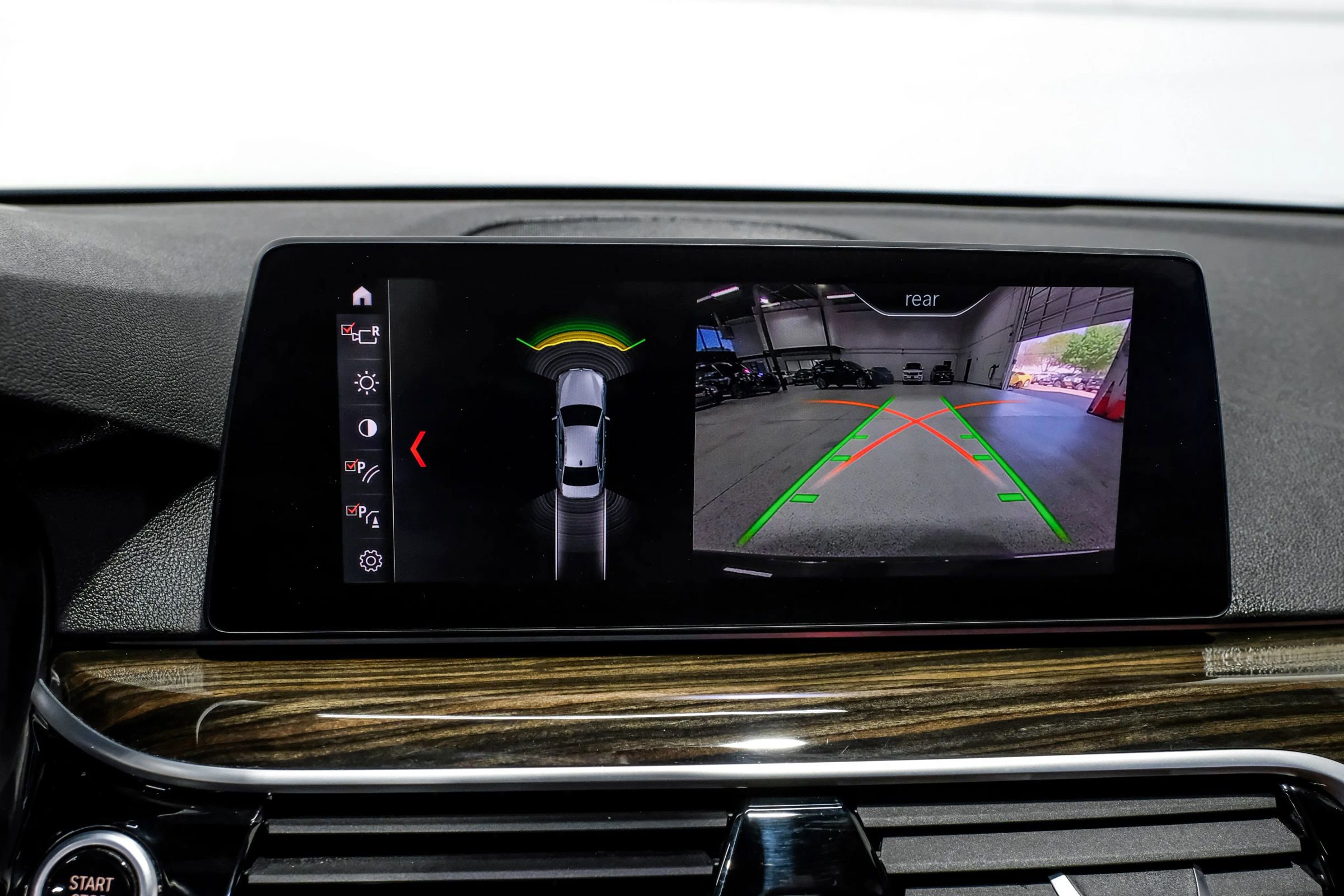 Used 2019 BMW 540i w/ M Sport Package RWD image 34