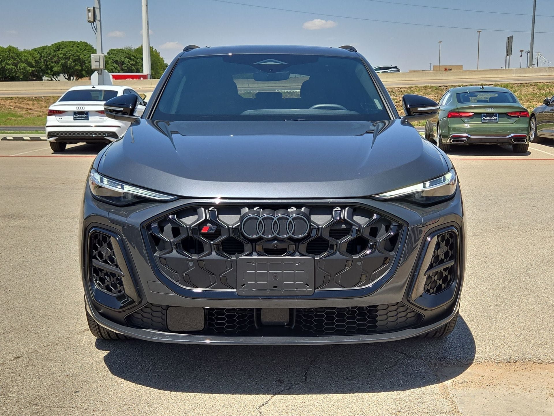 Certified 2025 Audi SQ5 Premium Plus AWD/4WD image 10
