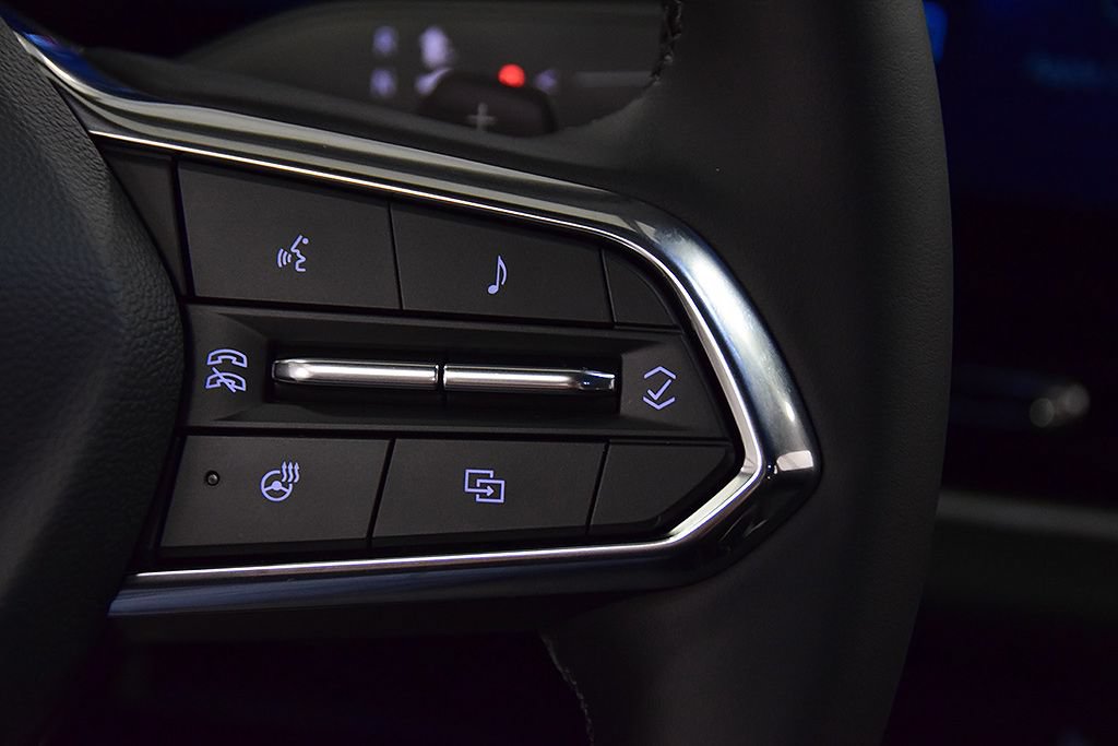 New 2027 Chevrolet Equinox LT AWD/4WD image 19