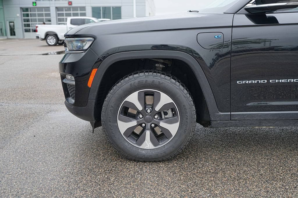 Used 2024 Jeep Grand Cherokee Limited 4xe AWD/4WD image 10