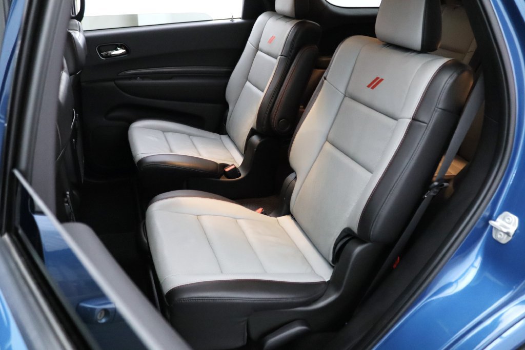 Used 2023 Dodge Durango R/T w/ Tow 'N Go Package AWD/4WD image 17