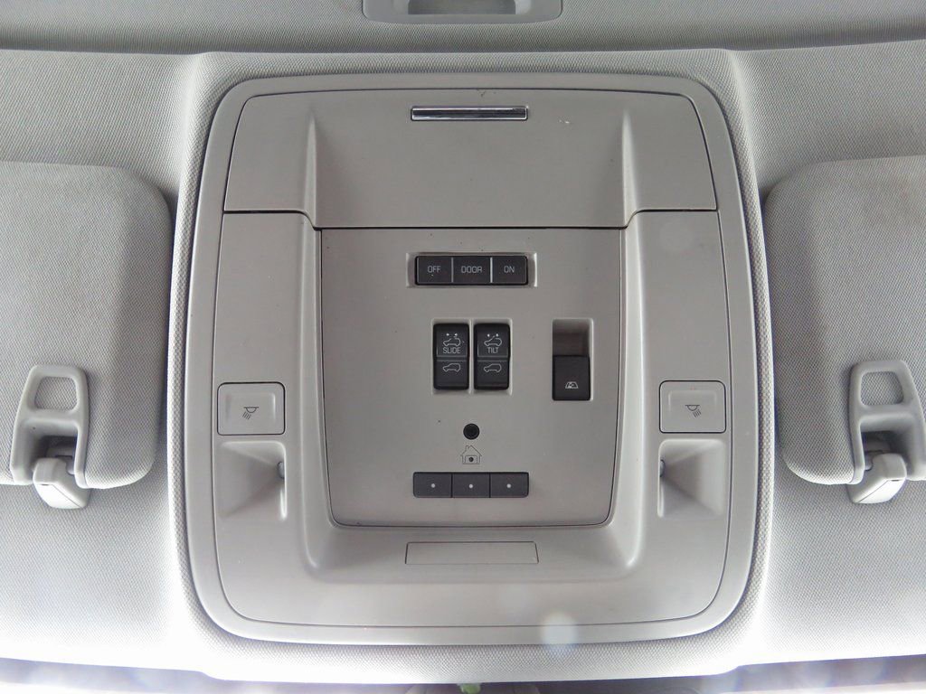 Used 2017 GMC Sierra 3500 Denali w/ Duramax Plus Package image 26