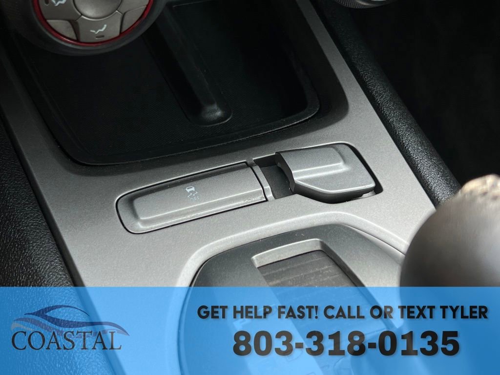 Used 2015 Chevrolet Camaro LT image 39