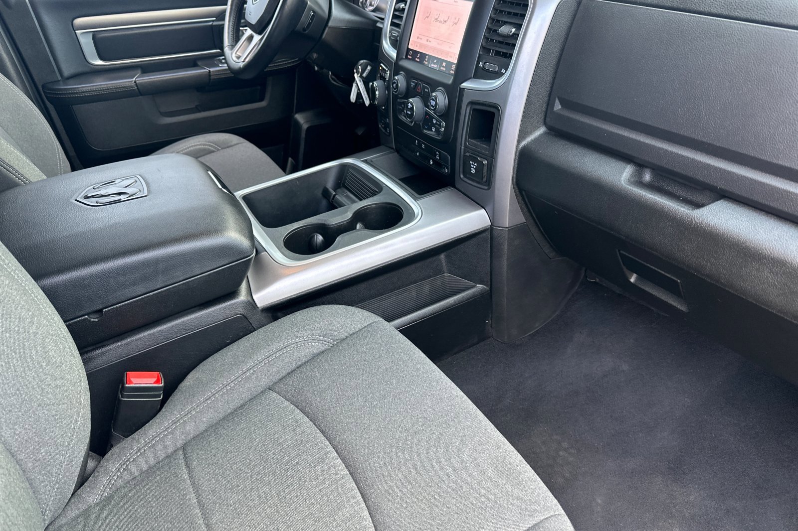 Used 2024 RAM 1500 Classic Warlock image 16