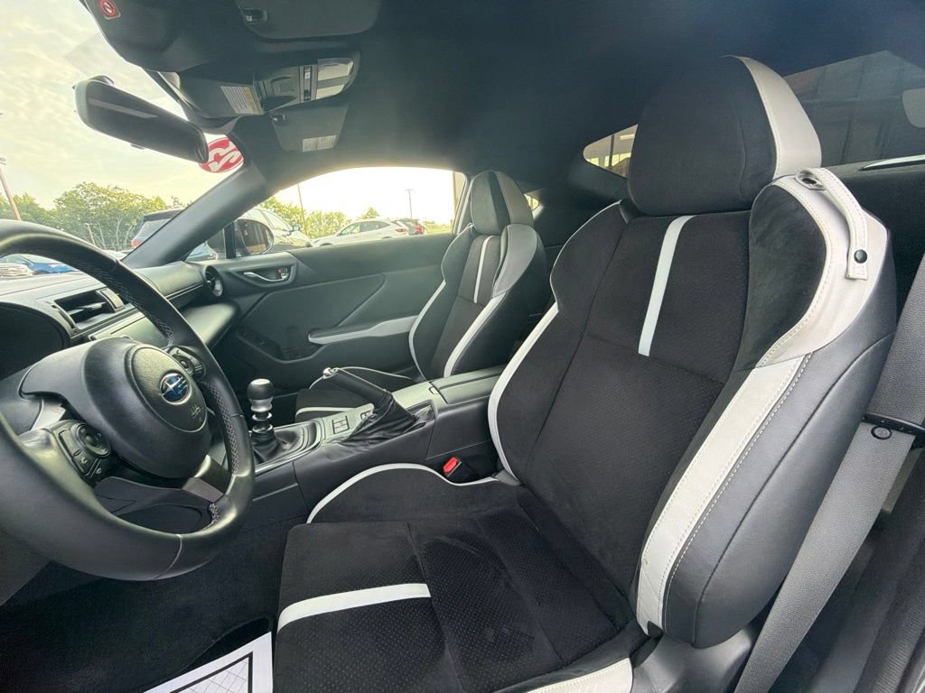 Used 2025 Subaru BRZ Limited RWD image 22
