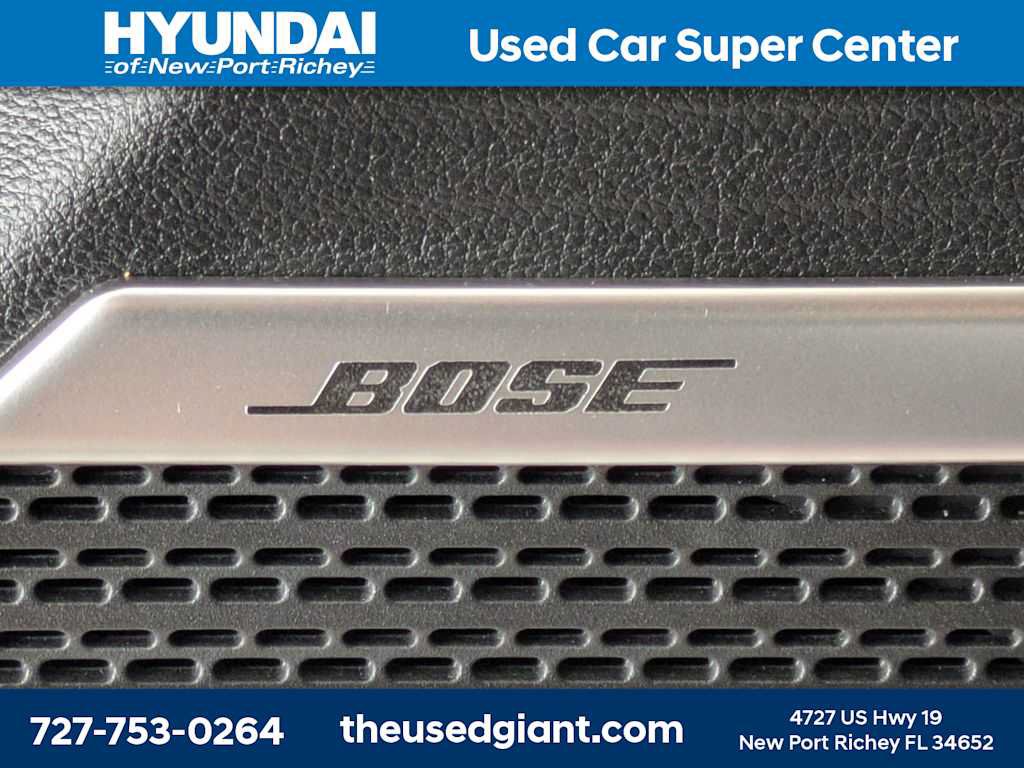 Used 2025 Hyundai Santa Fe Limited FWD image 38