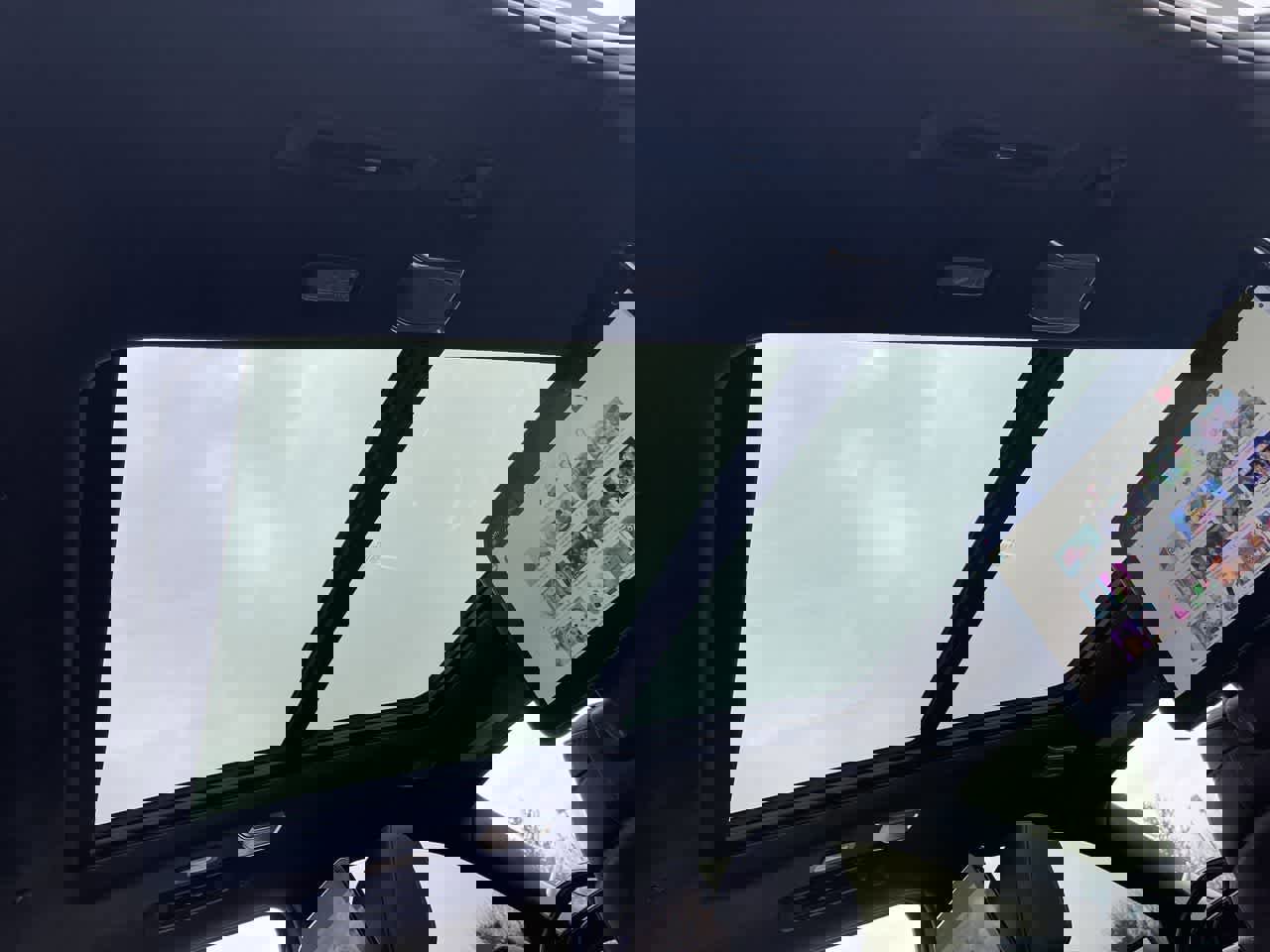 Certified 2024 Cadillac Escalade ESV V w/ LPO, ONYX Package image 22