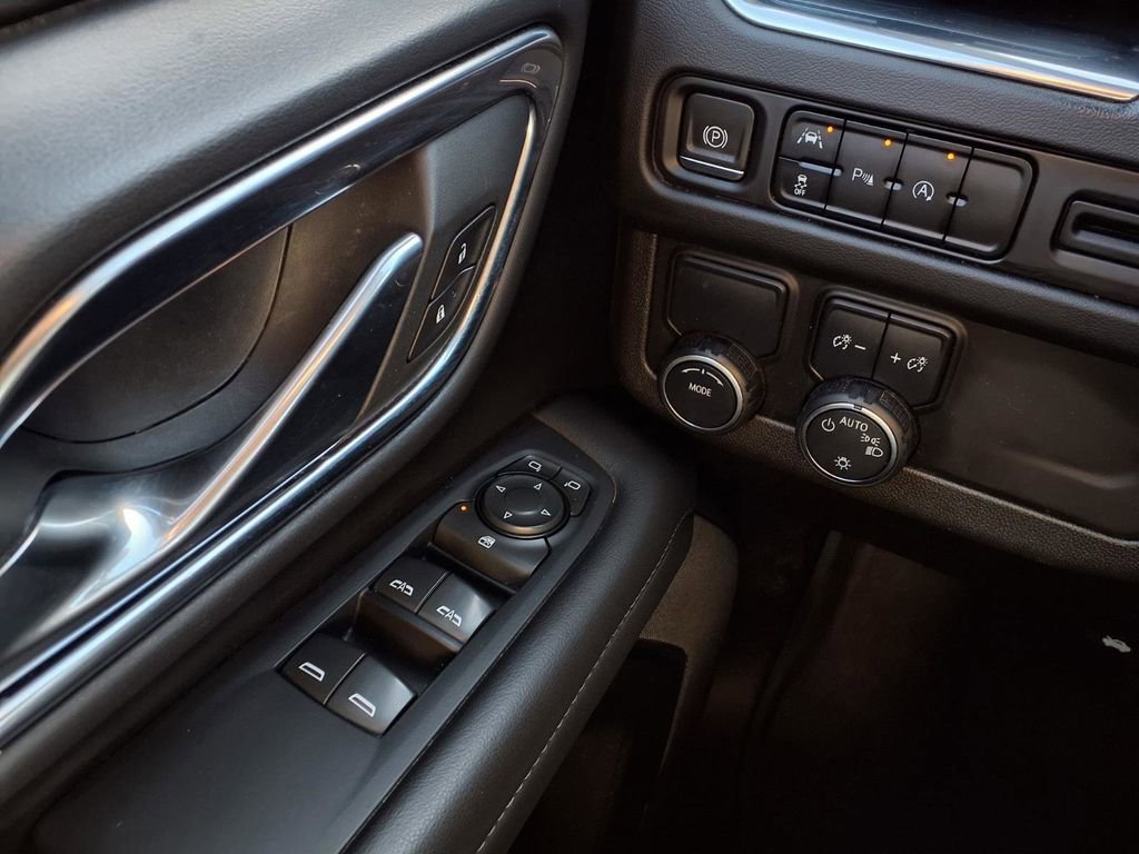 Used 2023 Chevrolet Tahoe LS image 19