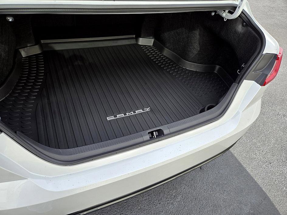 New 2026 Toyota Camry XLE image 15