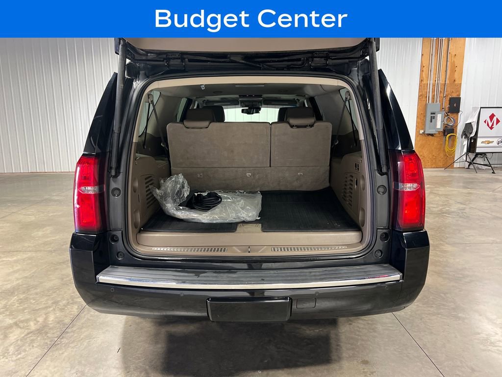Used 2019 Chevrolet Suburban Premier AWD/4WD image 11