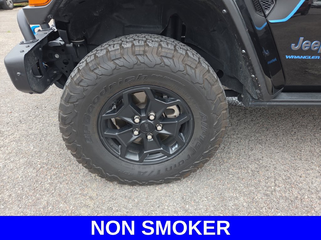 Used 2023 Jeep Wrangler Unlimited Rubicon 4xe AWD/4WD image 21