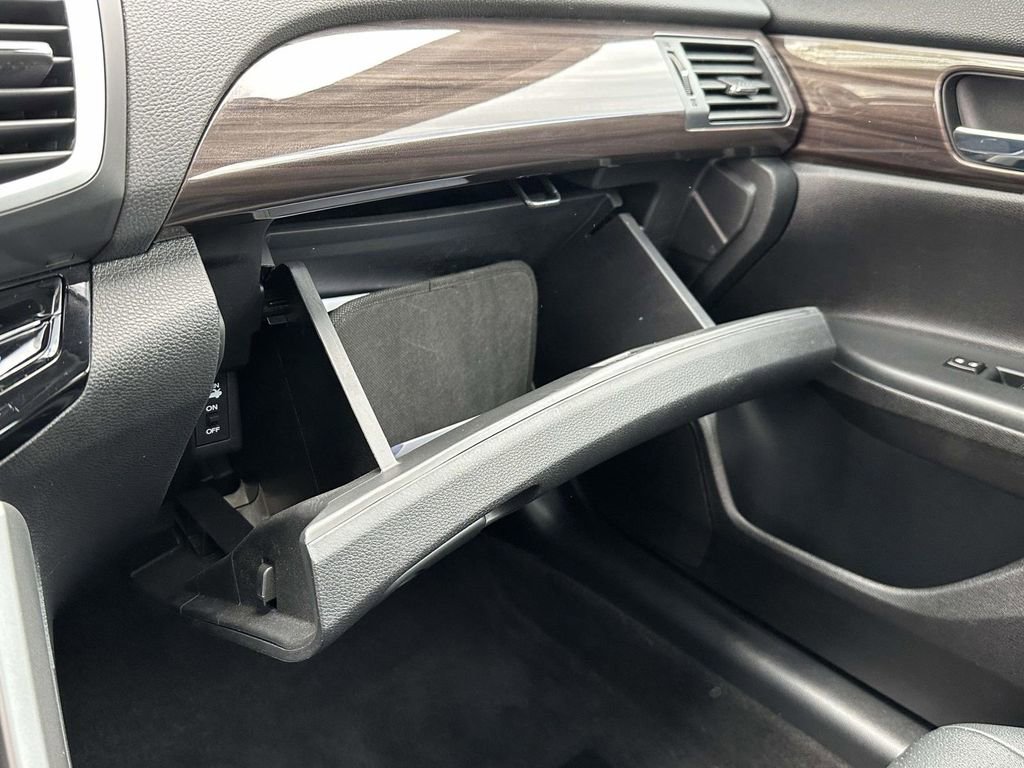 Used 2016 Honda Accord EX-L image 33