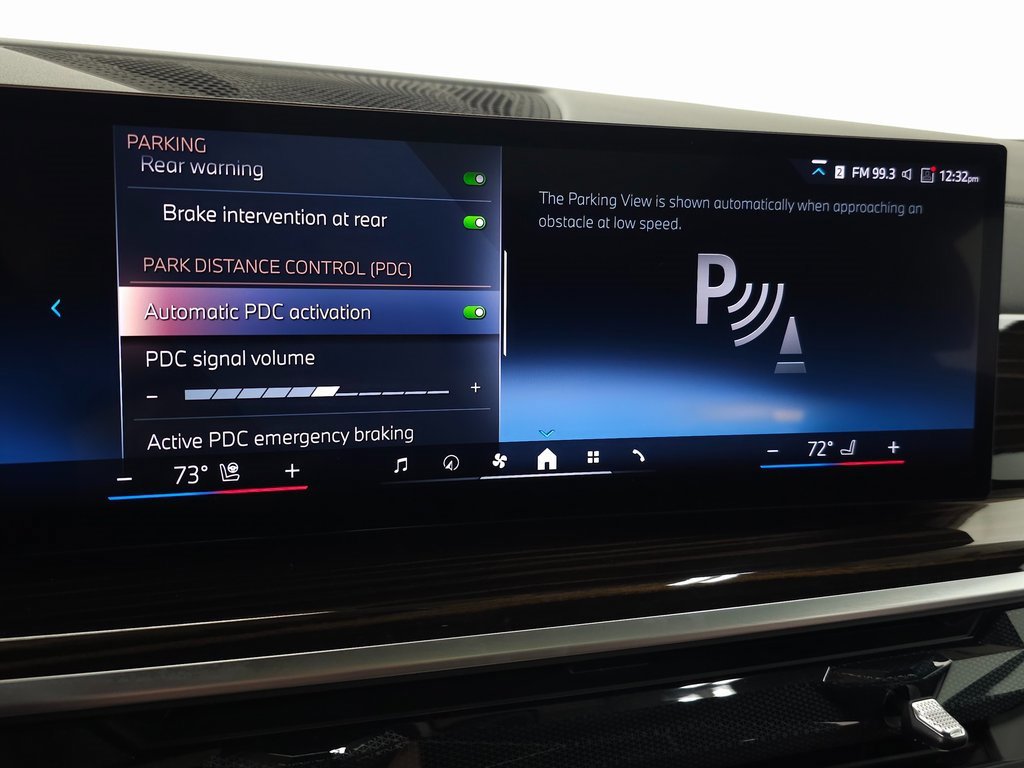 Used 2025 BMW X6 xDrive40i w/ Climate Comfort Package image 29