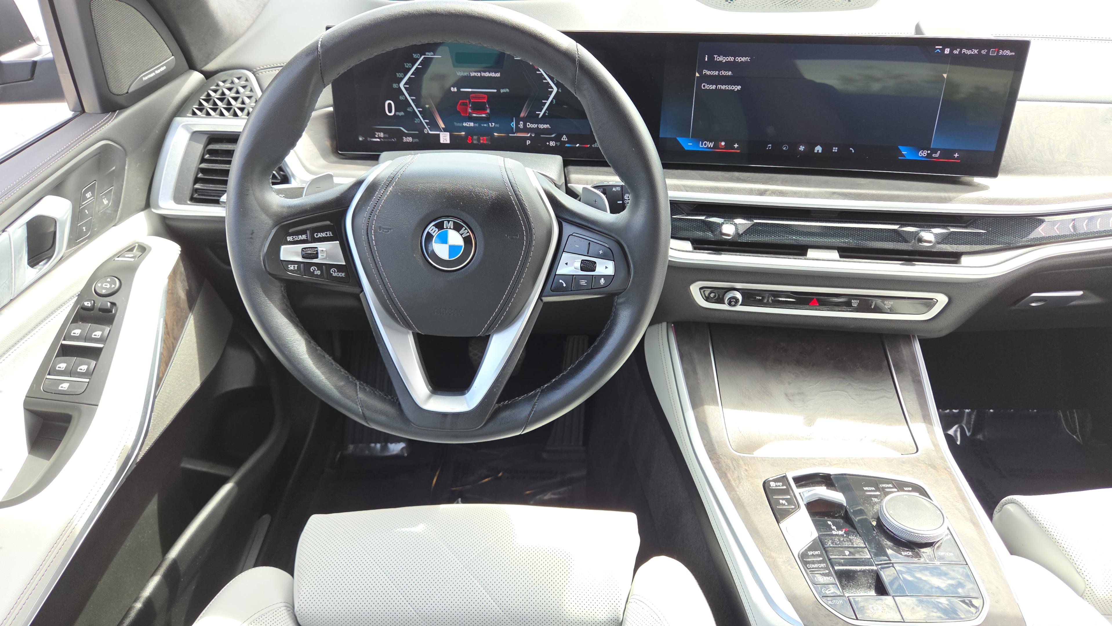 Certified 2024 BMW X5 xDrive40i w/ Premium Package image 12